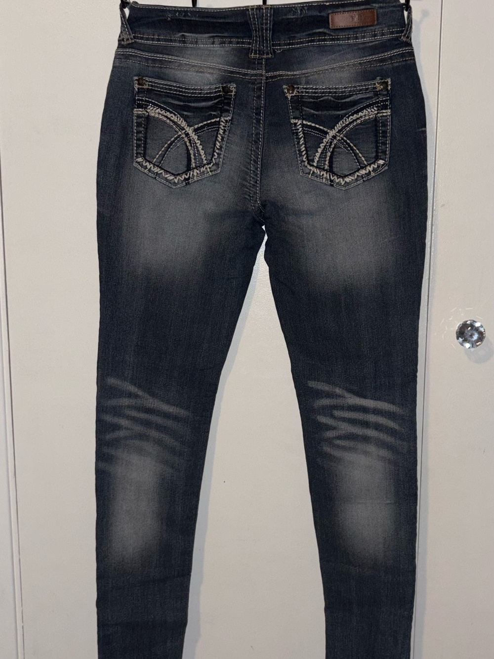 Wallflower Dark Wash Jeans - Picture 2 of 4